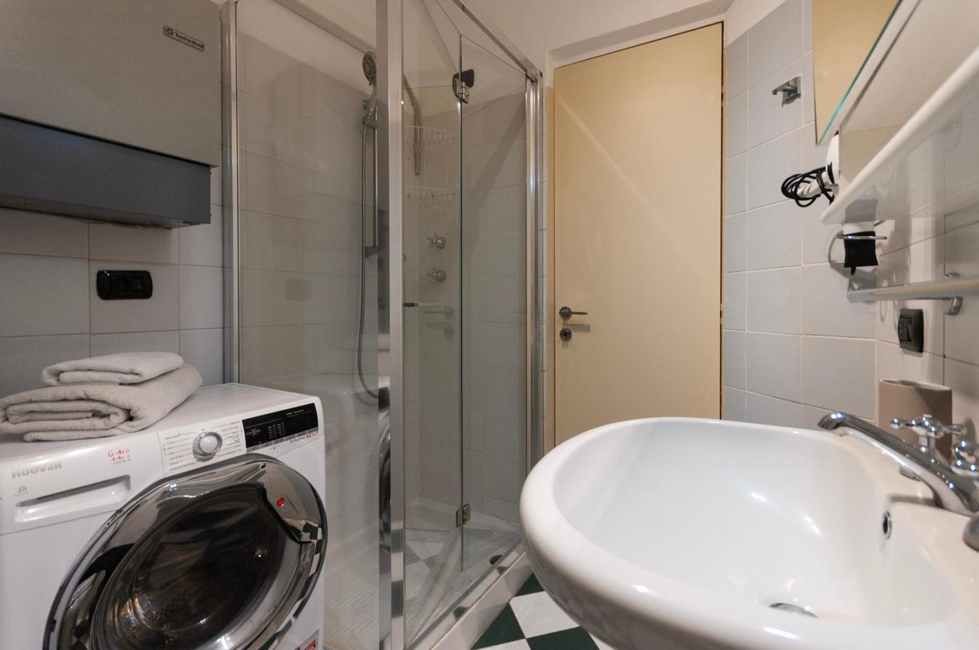 Casa Matisse - 5 Minuti A Piedi Dal Duomo Apartman Milánó Kültér fotó